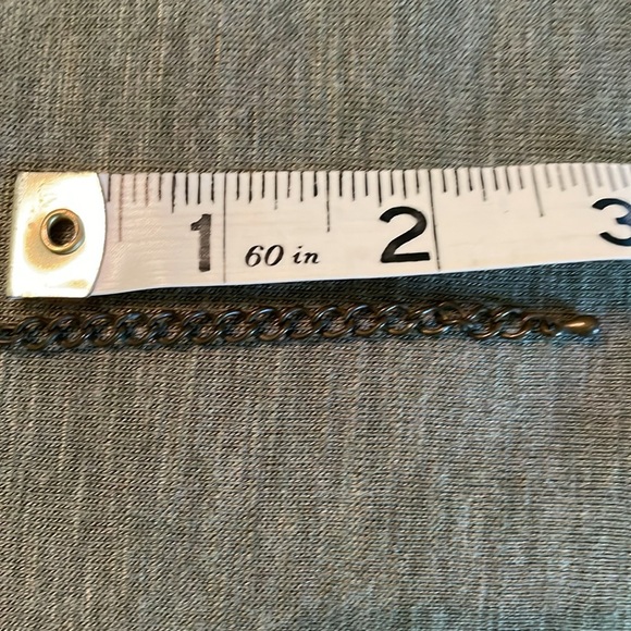 Beautiful Vintage Cross Necklace with Green Crystals and Beads. - Picture 4 of 10